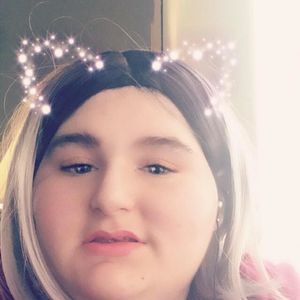 Meet your Posher, Caitlyn